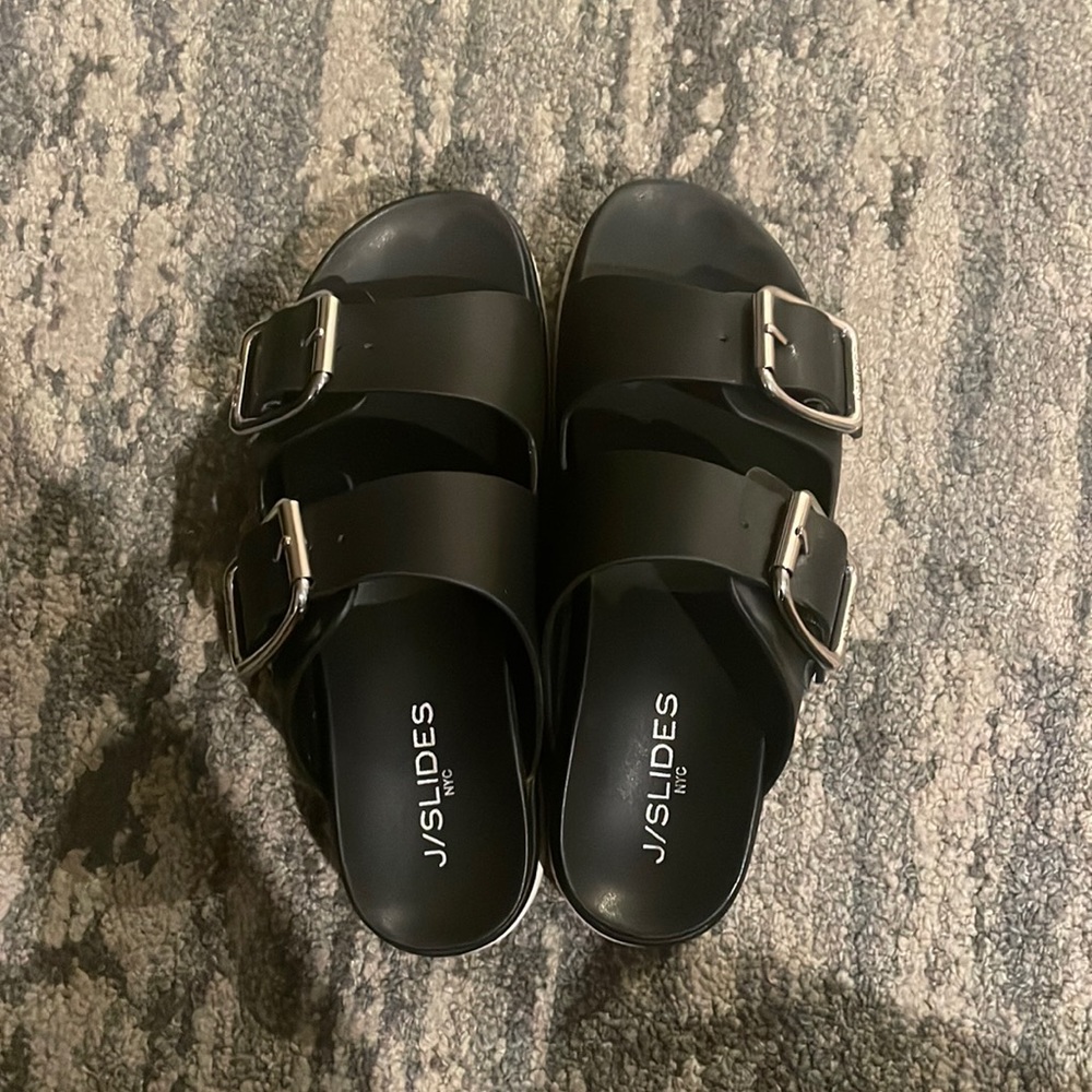 JSlides black platform sandals